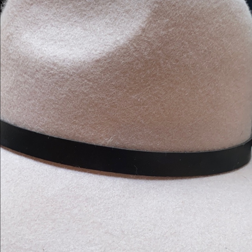 Hats - Picture 4 of 5